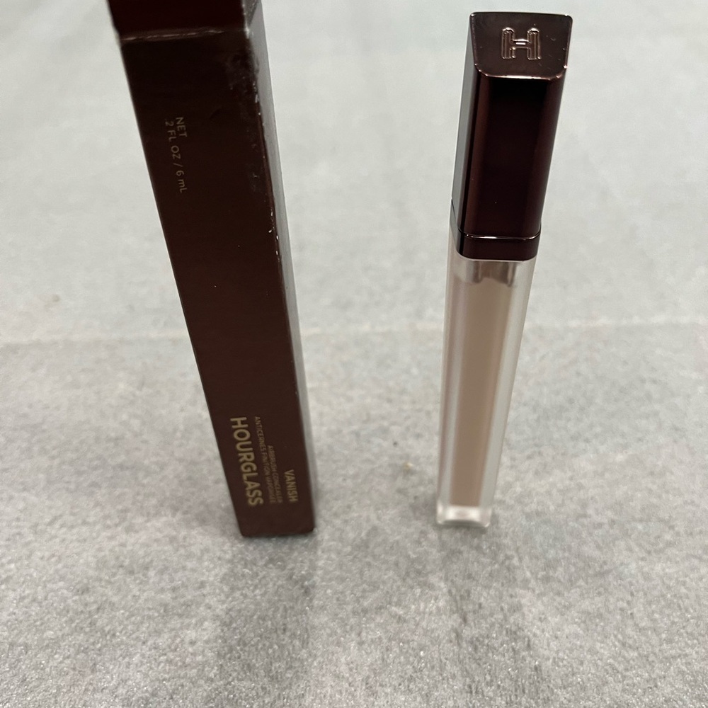 Hourglass Vanish Airbrush Concealer Cream 1.5 - [6ml]